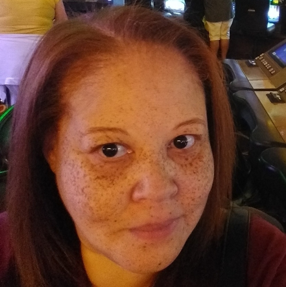 Meet your Posh Ambassador Cheryl